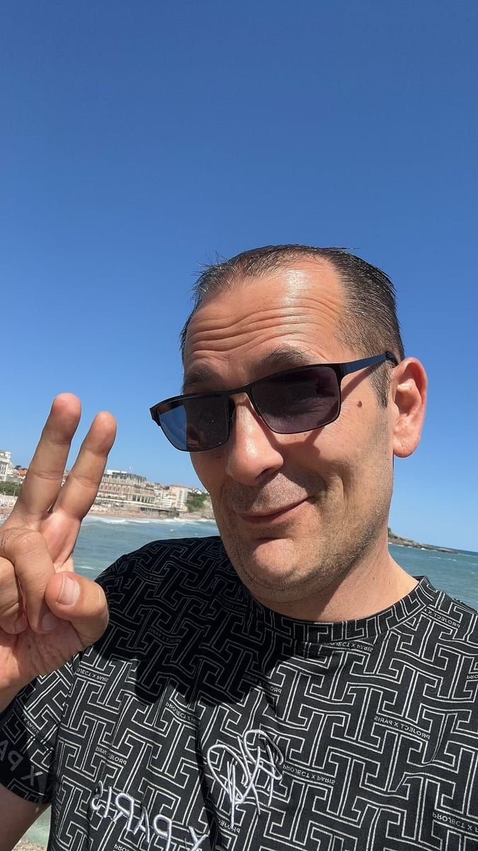 Profil de Hafez