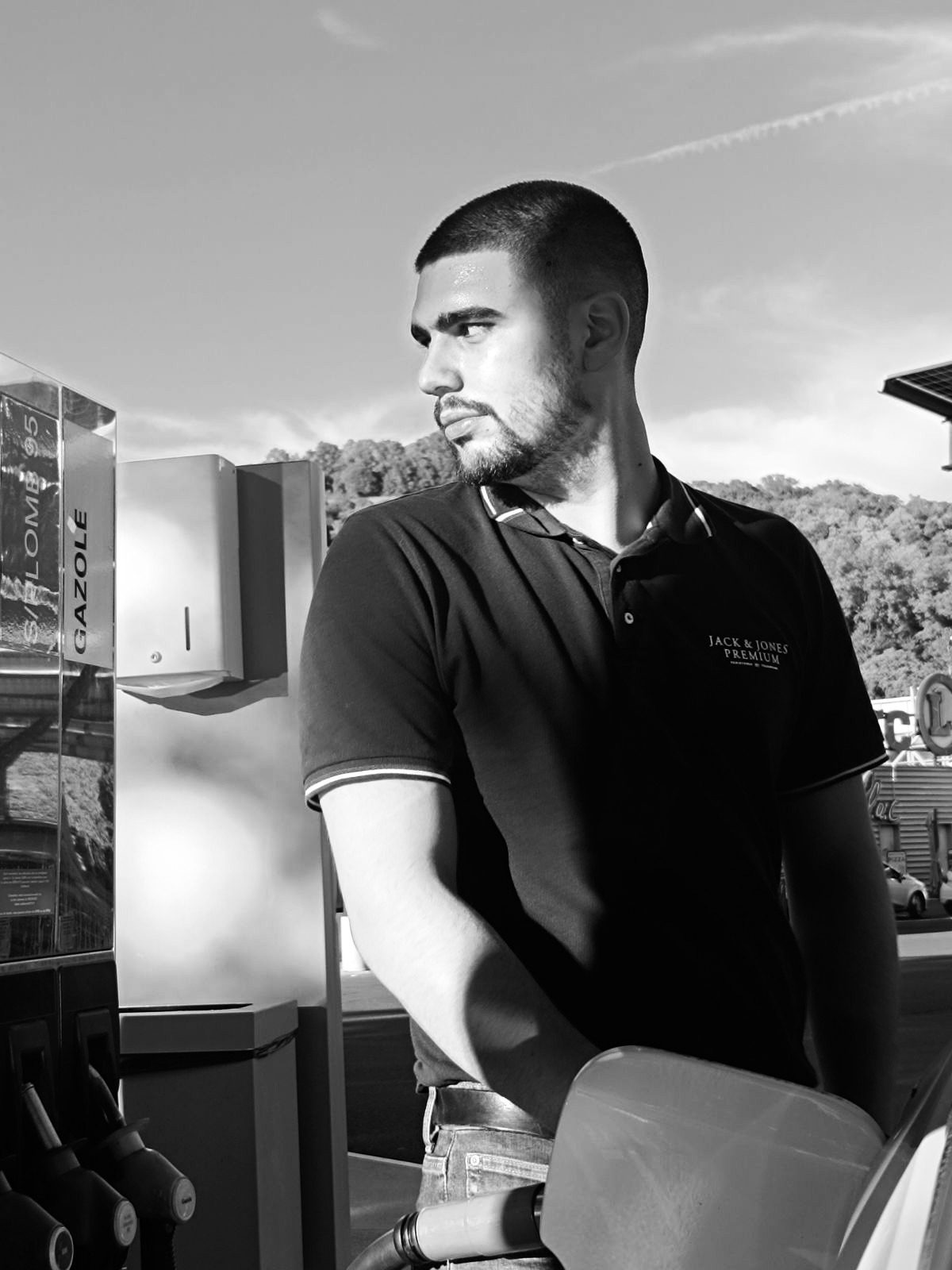Profil de Hosni